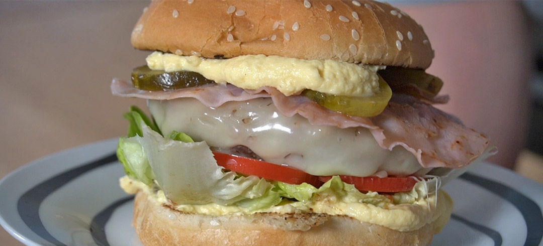 Hamburguesa casera completa